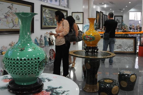 Chinese Jingdezhen porcelain exhibition held in Santo Domingo, Dominica