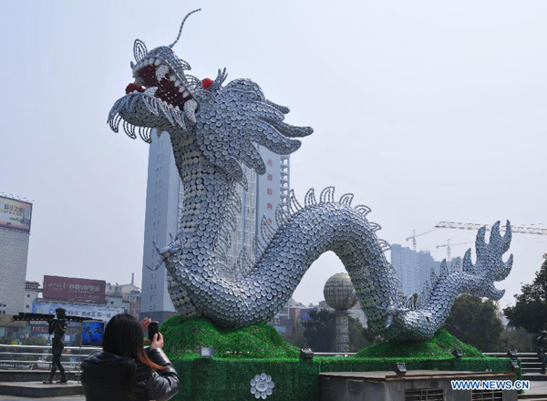 Dragon statue made of porcelain displayed in Jiangxi, China