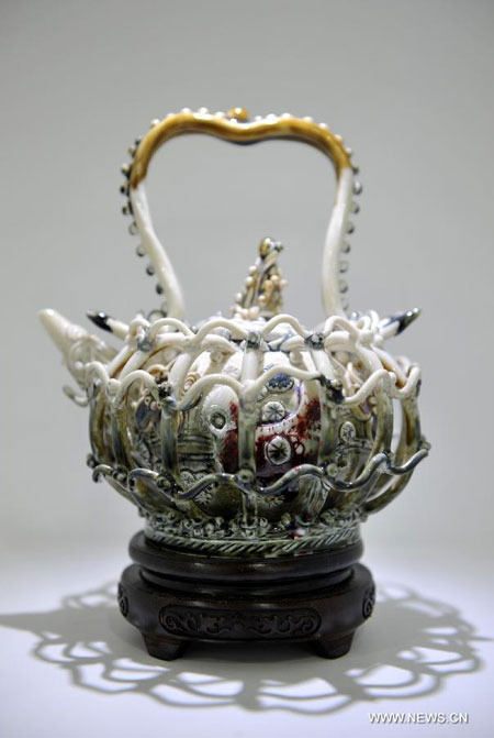 Ceramic artist and his porcelain works